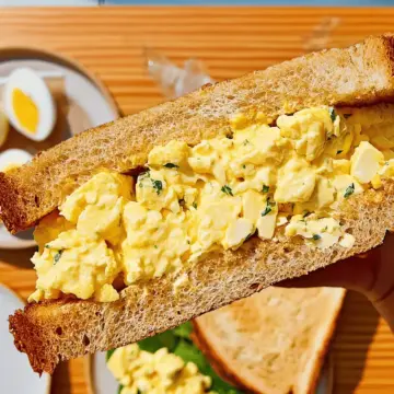 Japanese 7-Eleven Egg Salad Sandwich