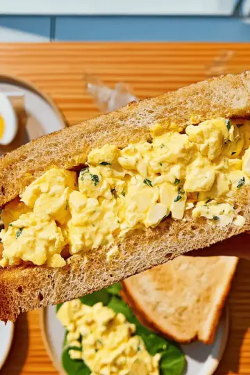 Japanese 7-Eleven Egg Salad Sandwich