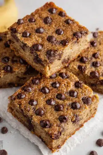 CHOCOLATE CHIP BANANA BARS