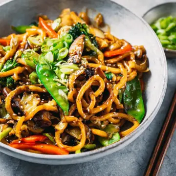 Veggie yaki udon recipe