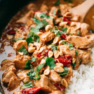 Slow Cooker Thai Peanut Chicken